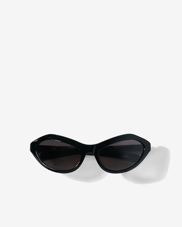 Flatlist - Akiwa Sunglasses - (Solid Black)