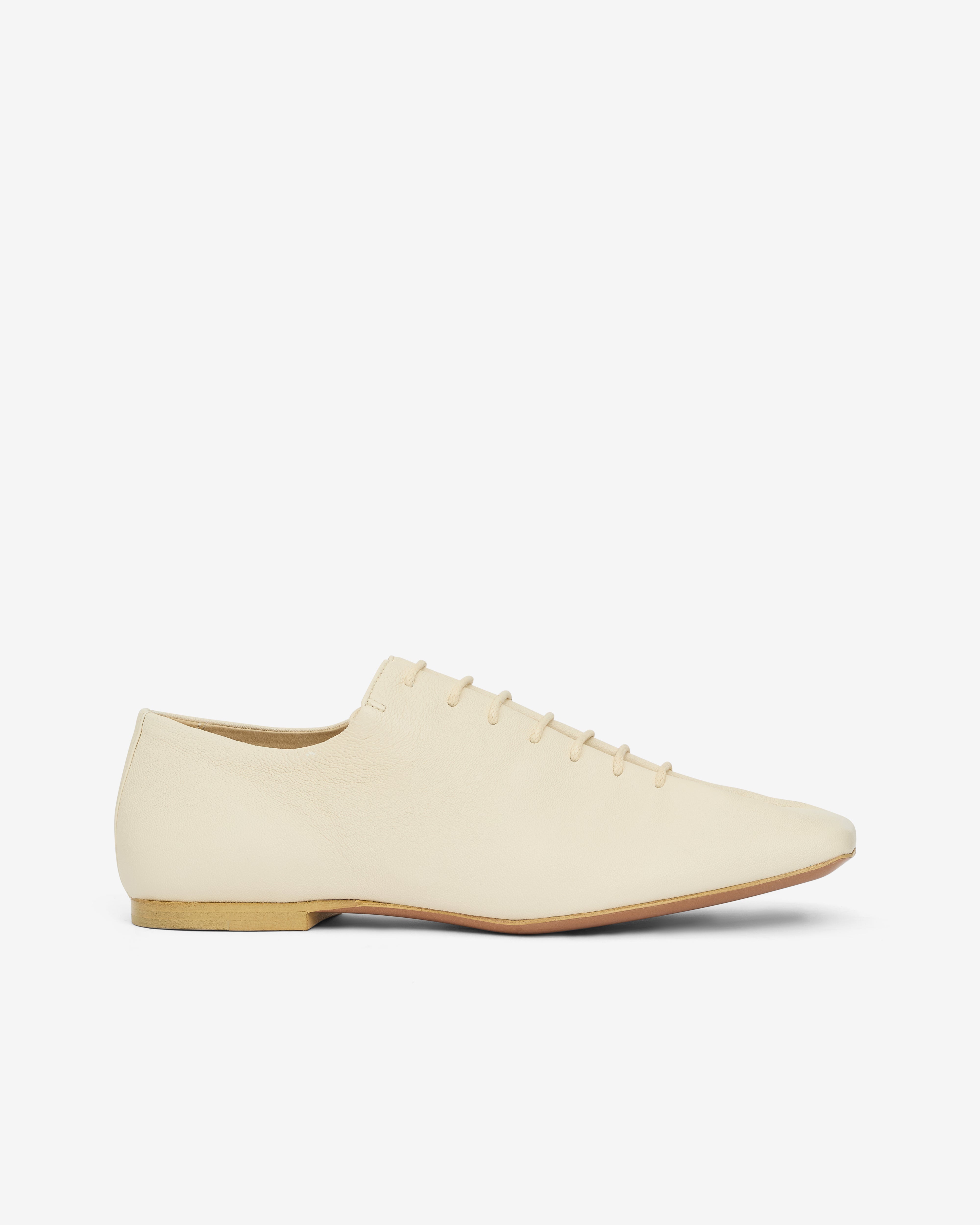 Lemaire : Women's Souris Flat Classic Derbies (White) | Dover