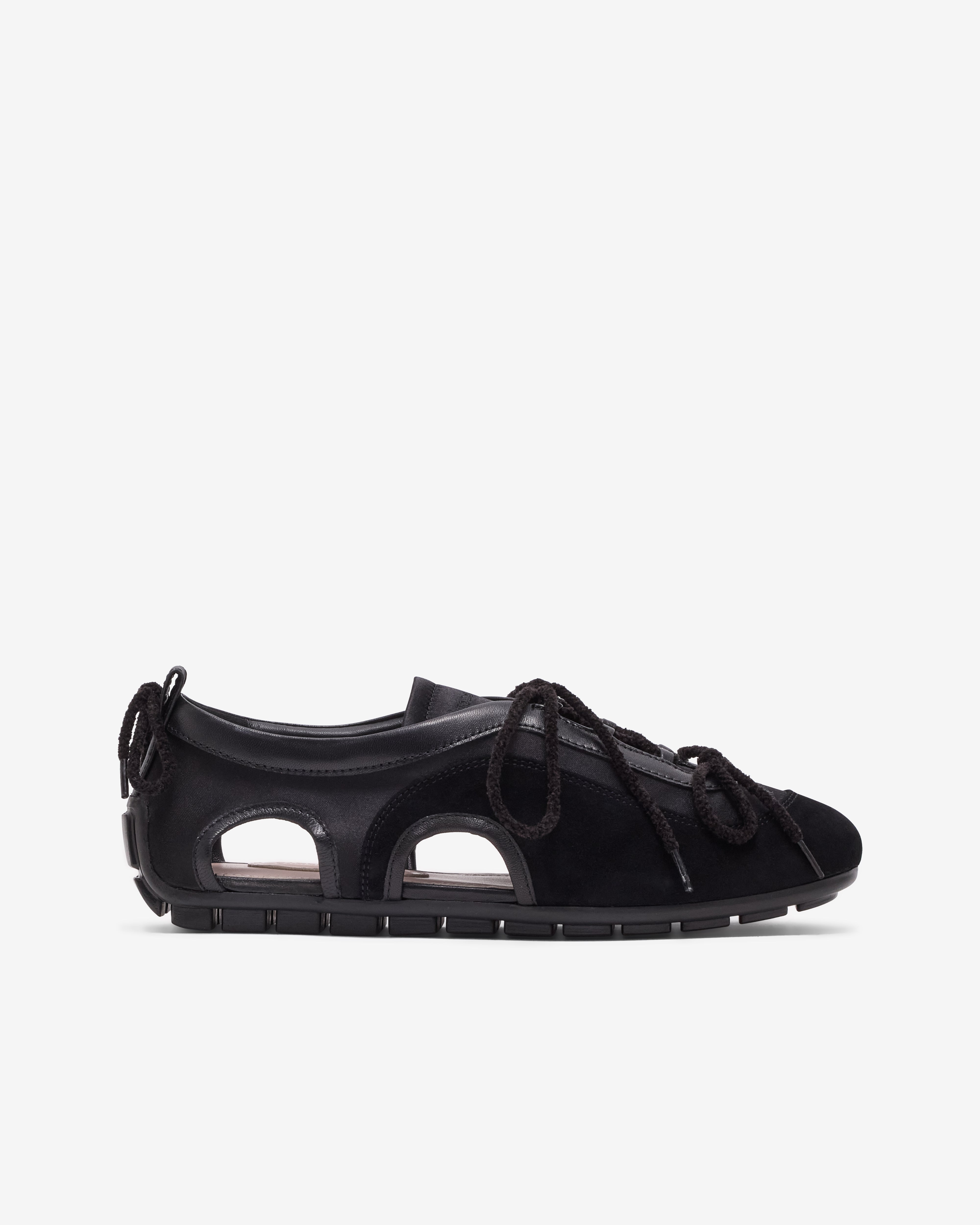 Simone Rocha: Women's Cutout Ballerina Grip Trainer (Black