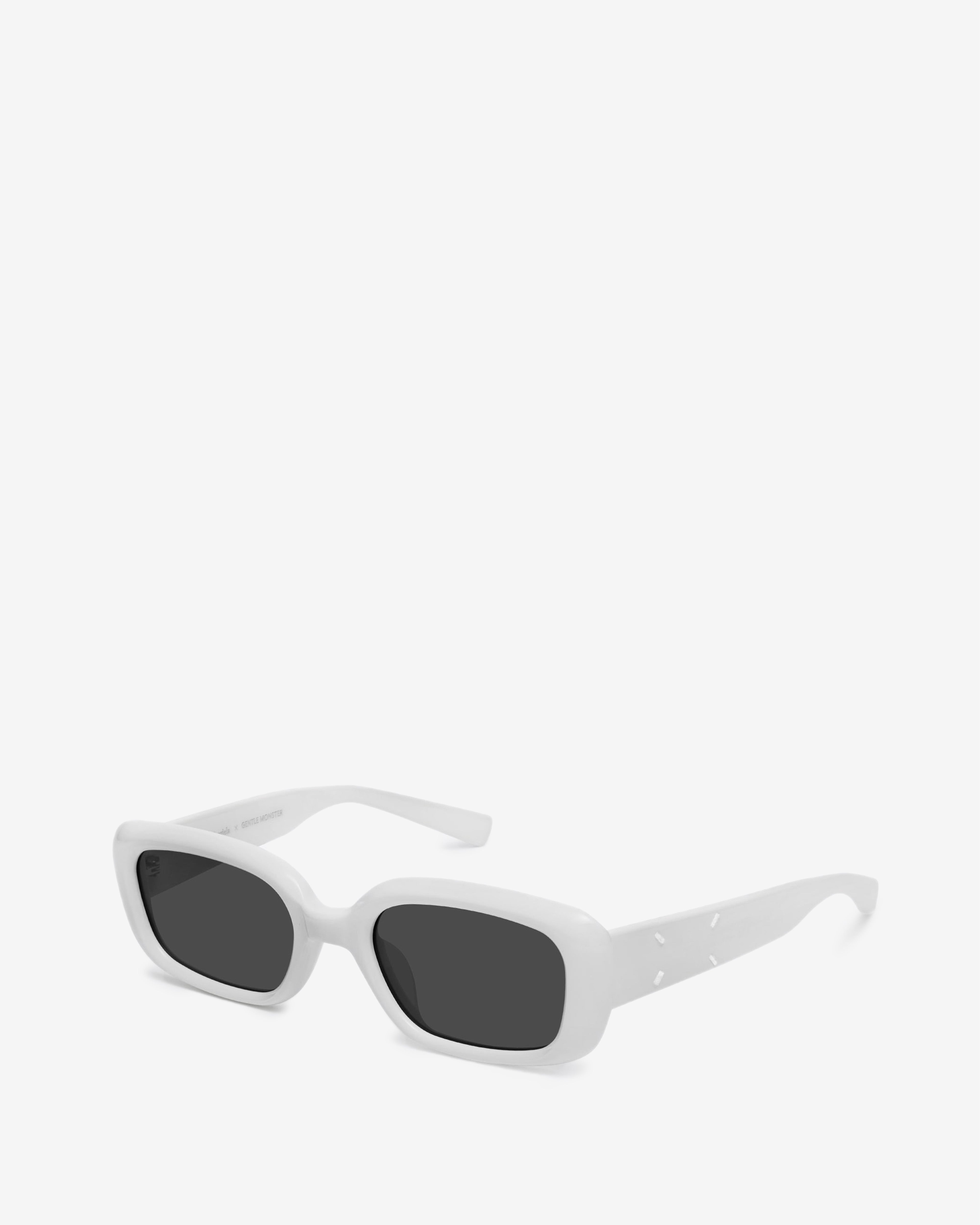 Maison Margiela: Gentle Monster MM106-W2 Sunglasses (White) | DSML 