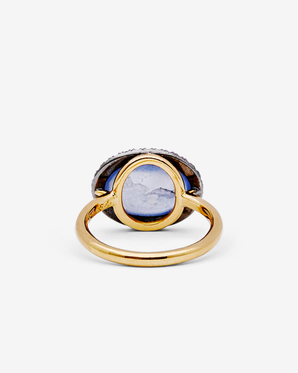 William Welstead - Women’s Sri Lankan Sapphire Ring - (Yellow Gold)
