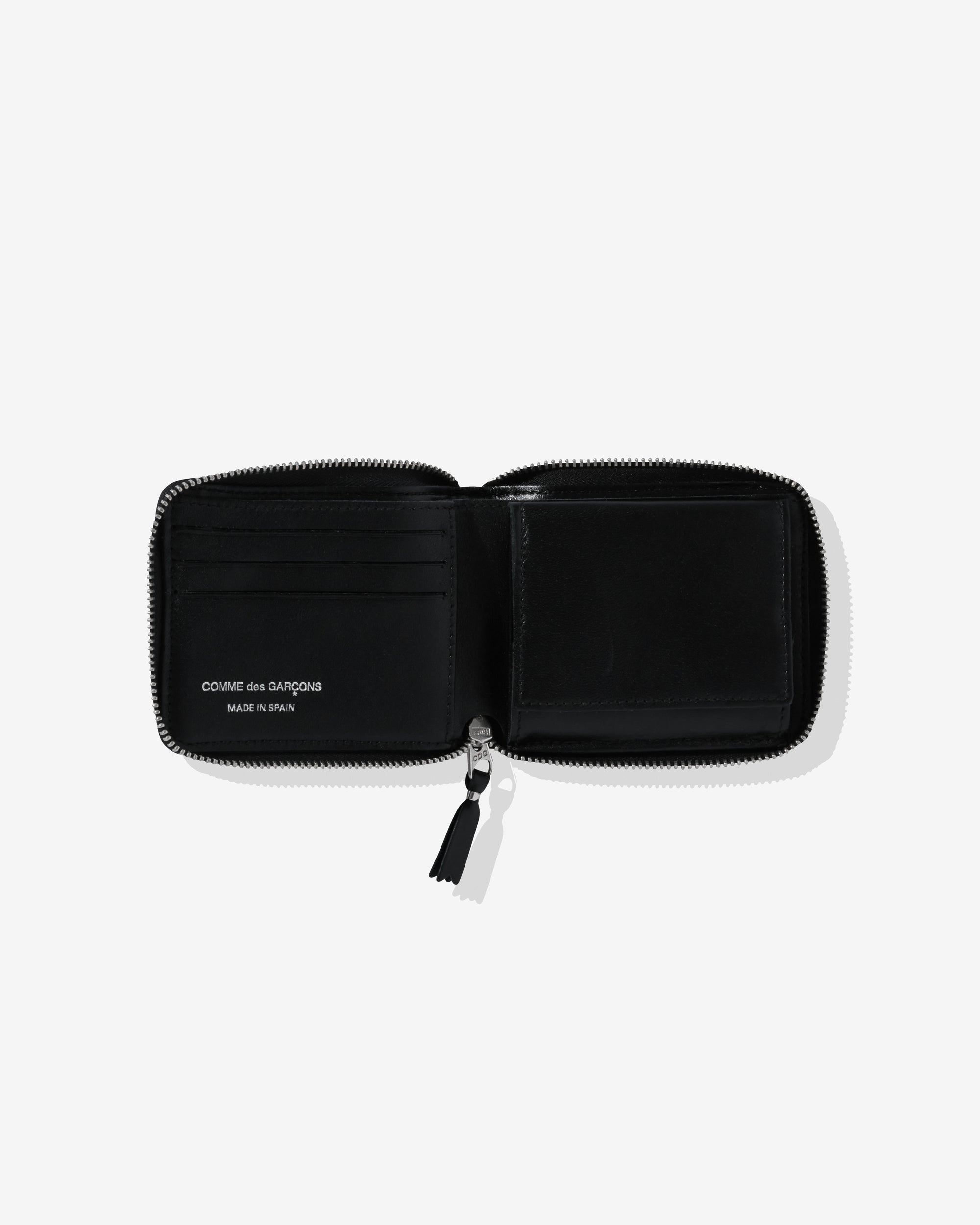 CDG Wallet: Silver Eyelet Full Zip Around Wallet (Black SA7100SE