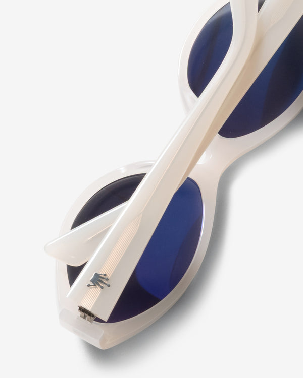 Stüssy - Men’s Yumi Sunglasses - (Cloud)