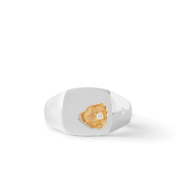 Tom Wood - Mined Ring Small Diamond - (Yellow Gold)
