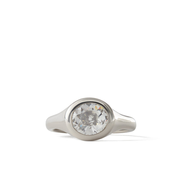 William Welstead - Women’s Irregular Oval Diamond Ring - (Platinum)
