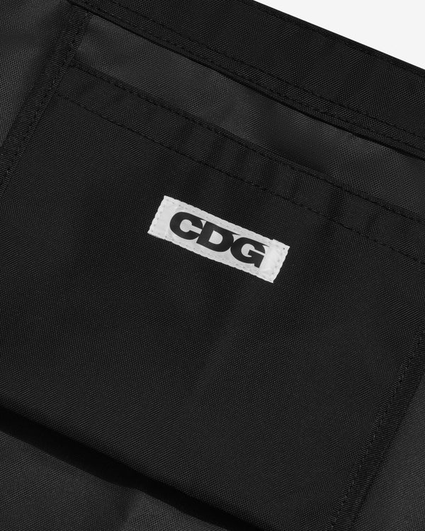 CDG - Shoulder Bag - (Black)