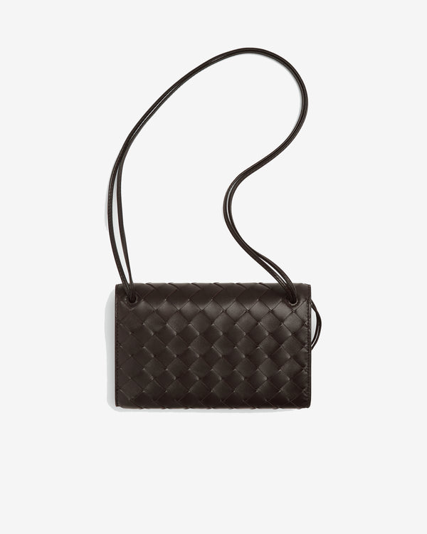 Bottega Veneta - Andiamo Pouch Bag - (Fondant)