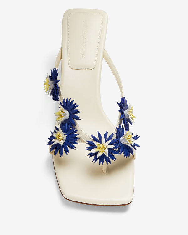 Bottega Veneta - Women's Riva Sandal - (Sea Salt)