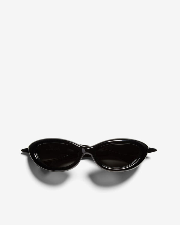 Bottega Veneta - Sardine Oval Sunglasses - (Black/Grey)