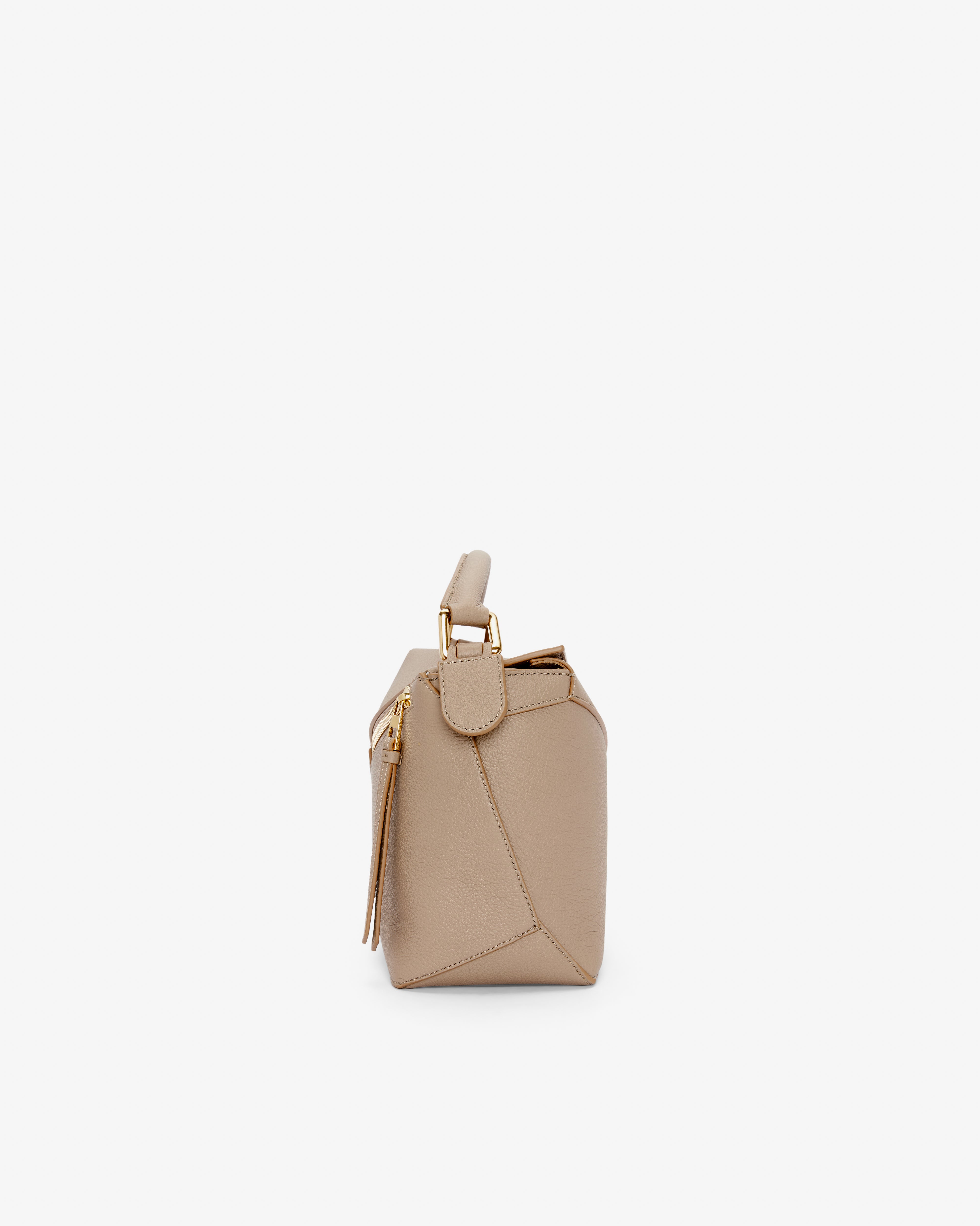 Loewe sand hotsell