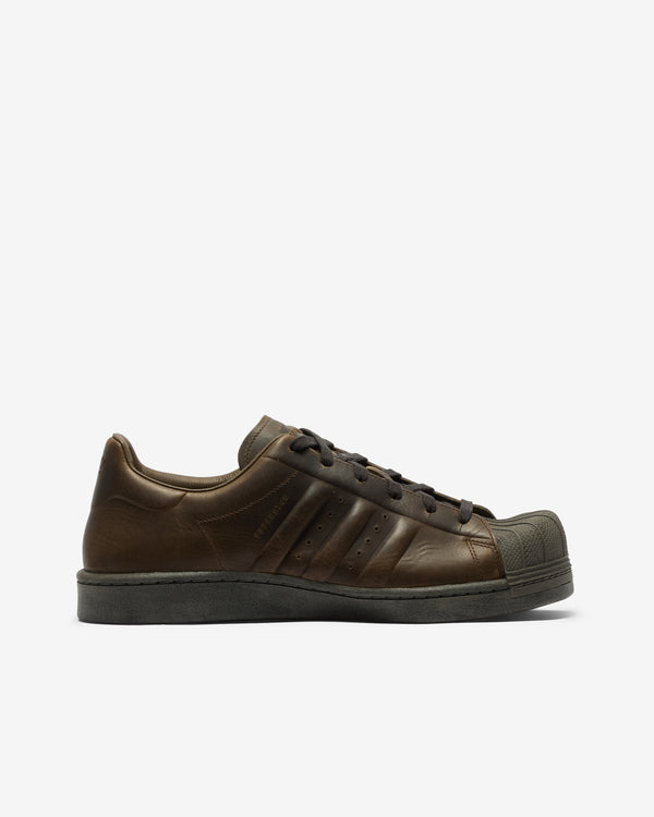 Adidas - Men's AVAVAV Superstar Shoes - (Multicolour)