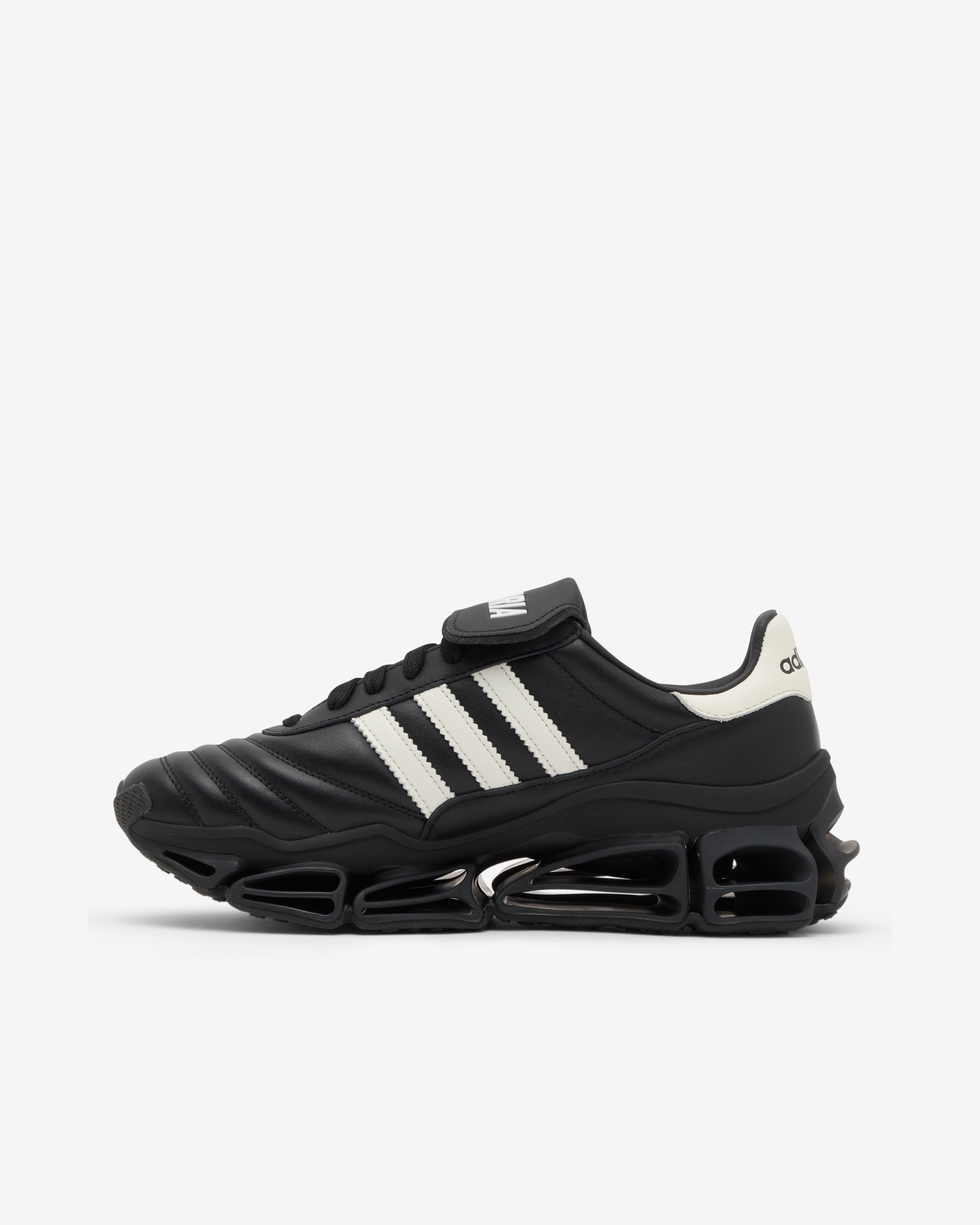 ドーバーストリートマーケット アディダス  スニーカー adidas | Dover Street Market London