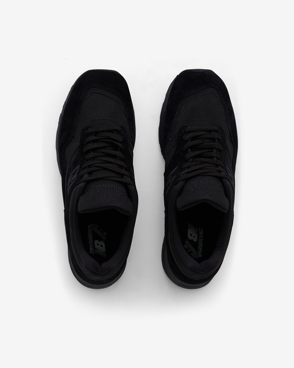 New Balance - Men's U1500KKL - (Black)