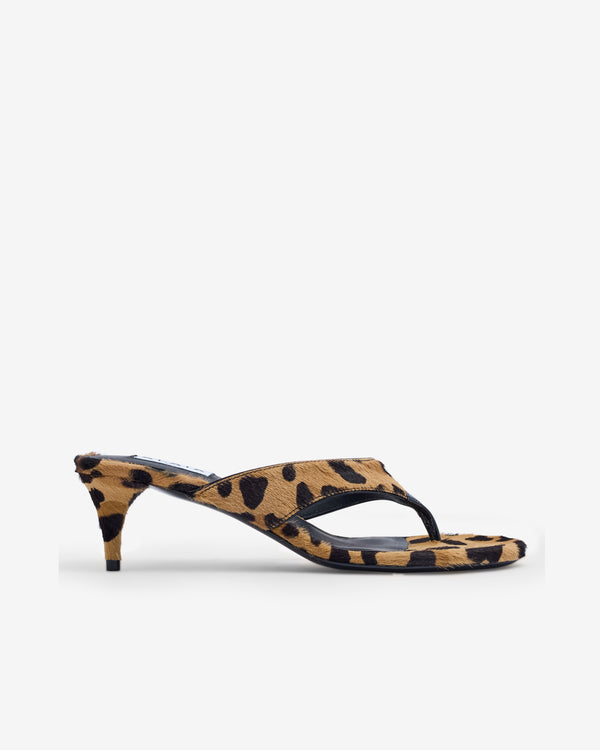 Alaïa - Women’s Infradito Thong Mules - (Leopard)