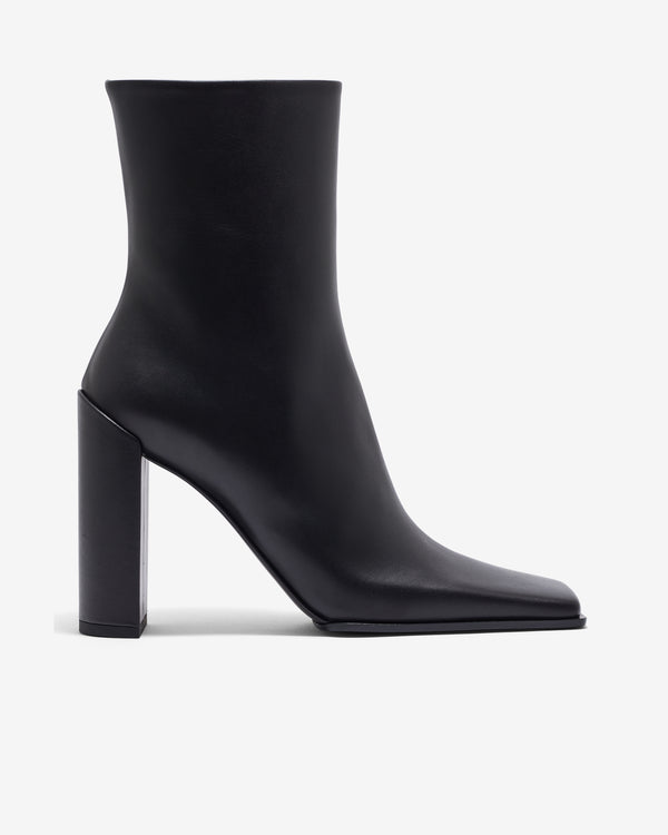 Alaïa - Women's Square Ankle Boots - (Black)