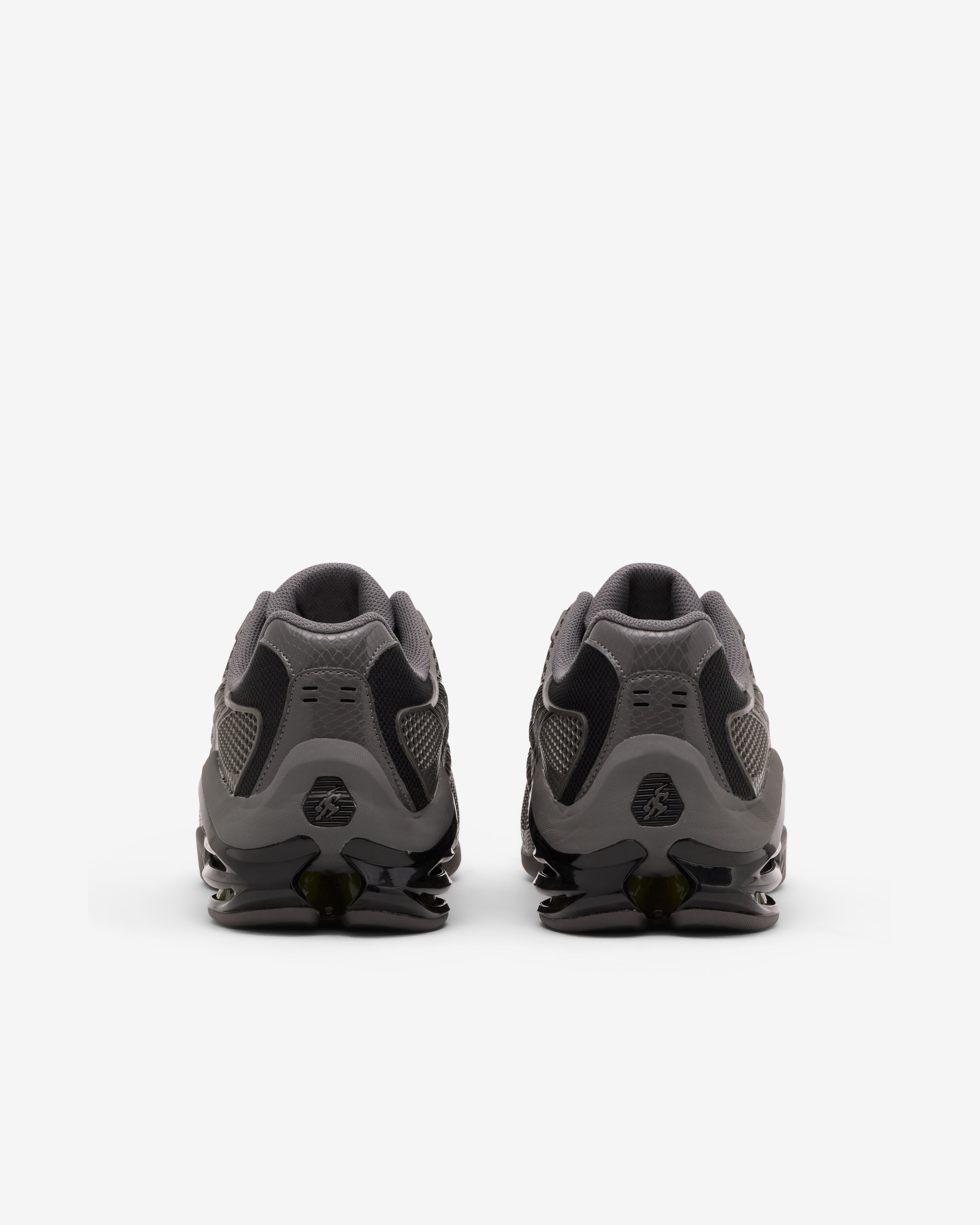 アルトゥール・アントゥネス・ブラ Asics: Novalis Gel-Teremoa II (Mosstone) | Dover Street Market London