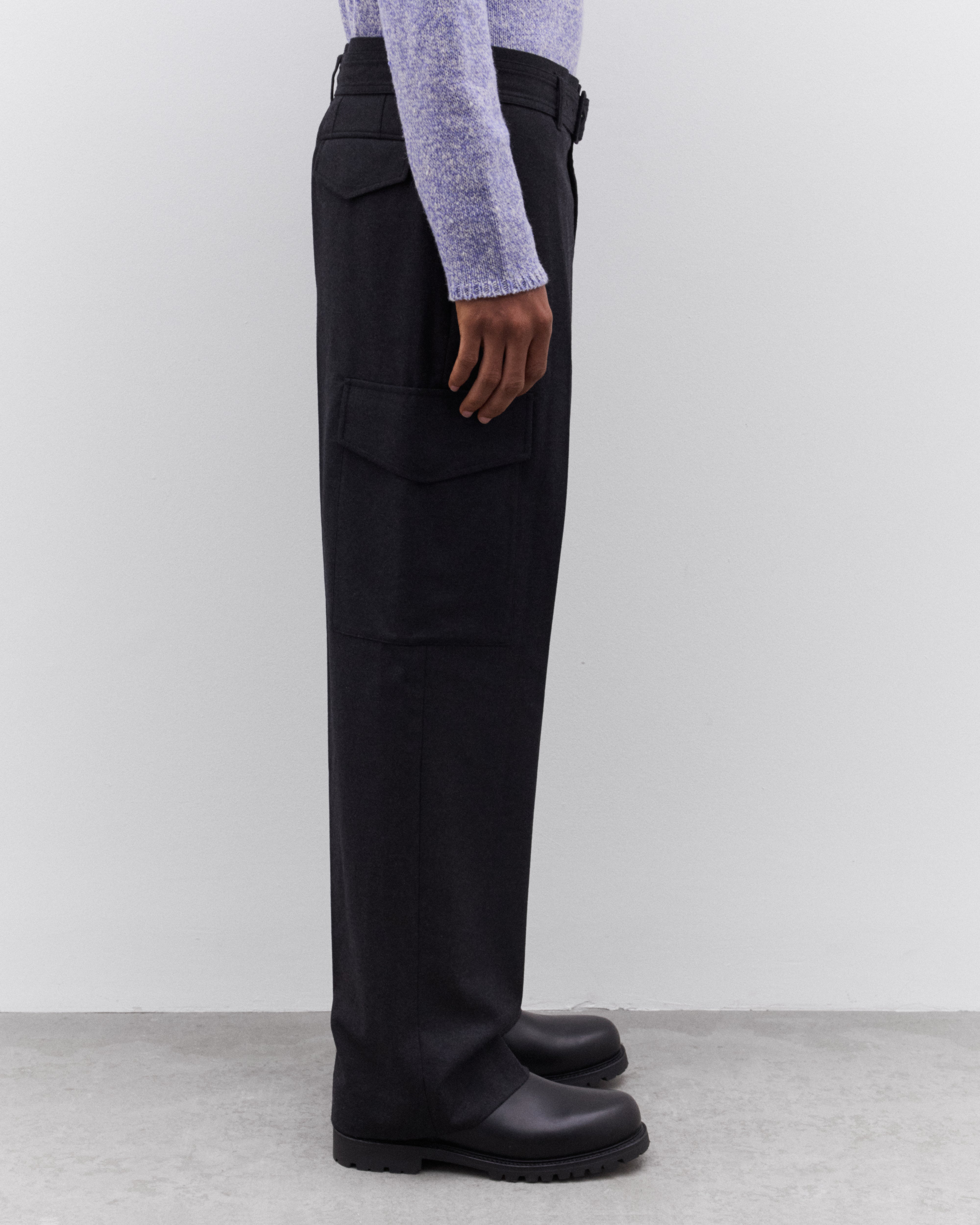 Auralee: Men's Wool Fulling Flannel Cargo Slacks (Top Charcoal