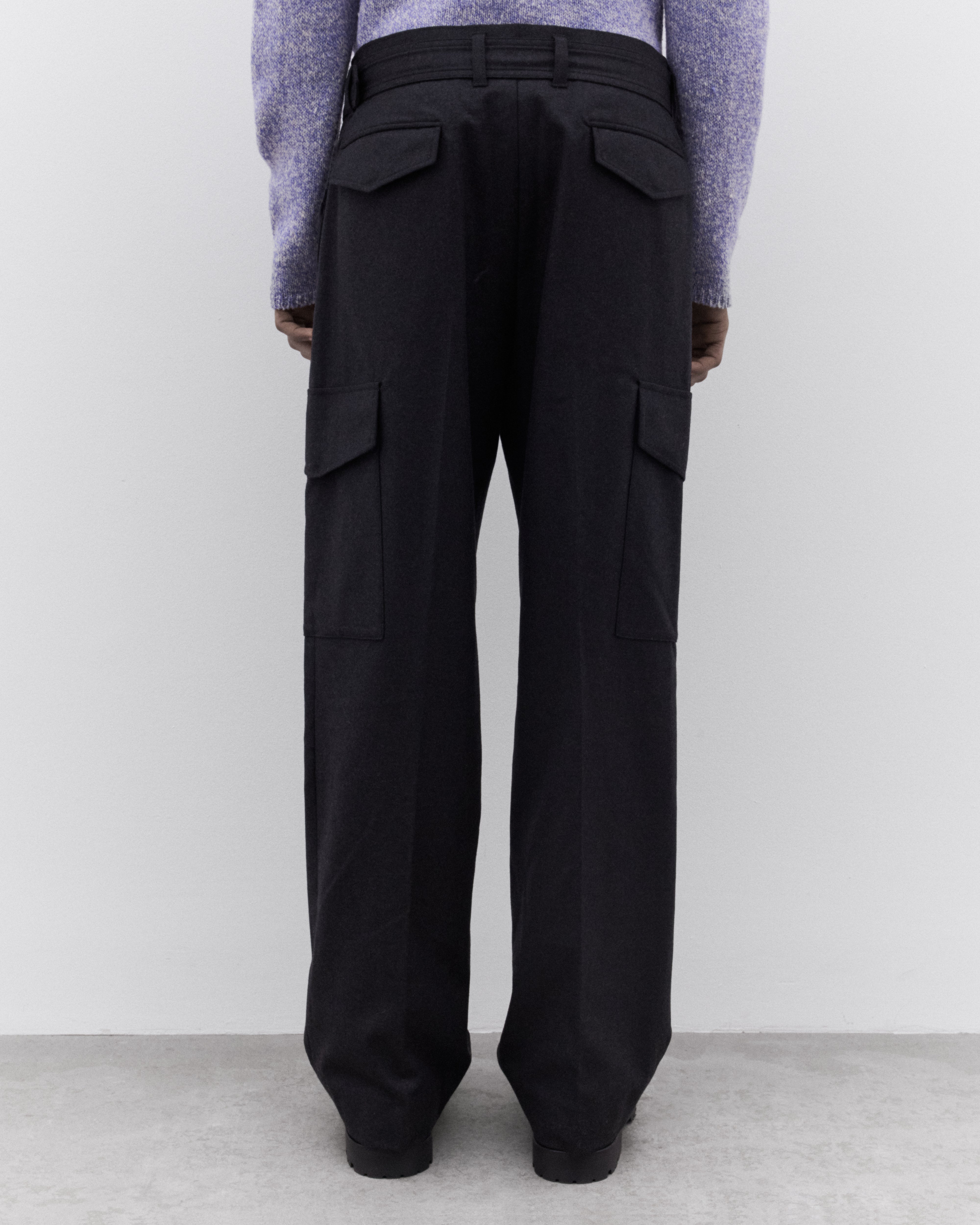 パンツ AURALEE / WOOL FLANNEL CARGO SLACKS / 3 AURALEE Wool Fulling Flannel Cargo Slacks Top Charcoal | HAVEN