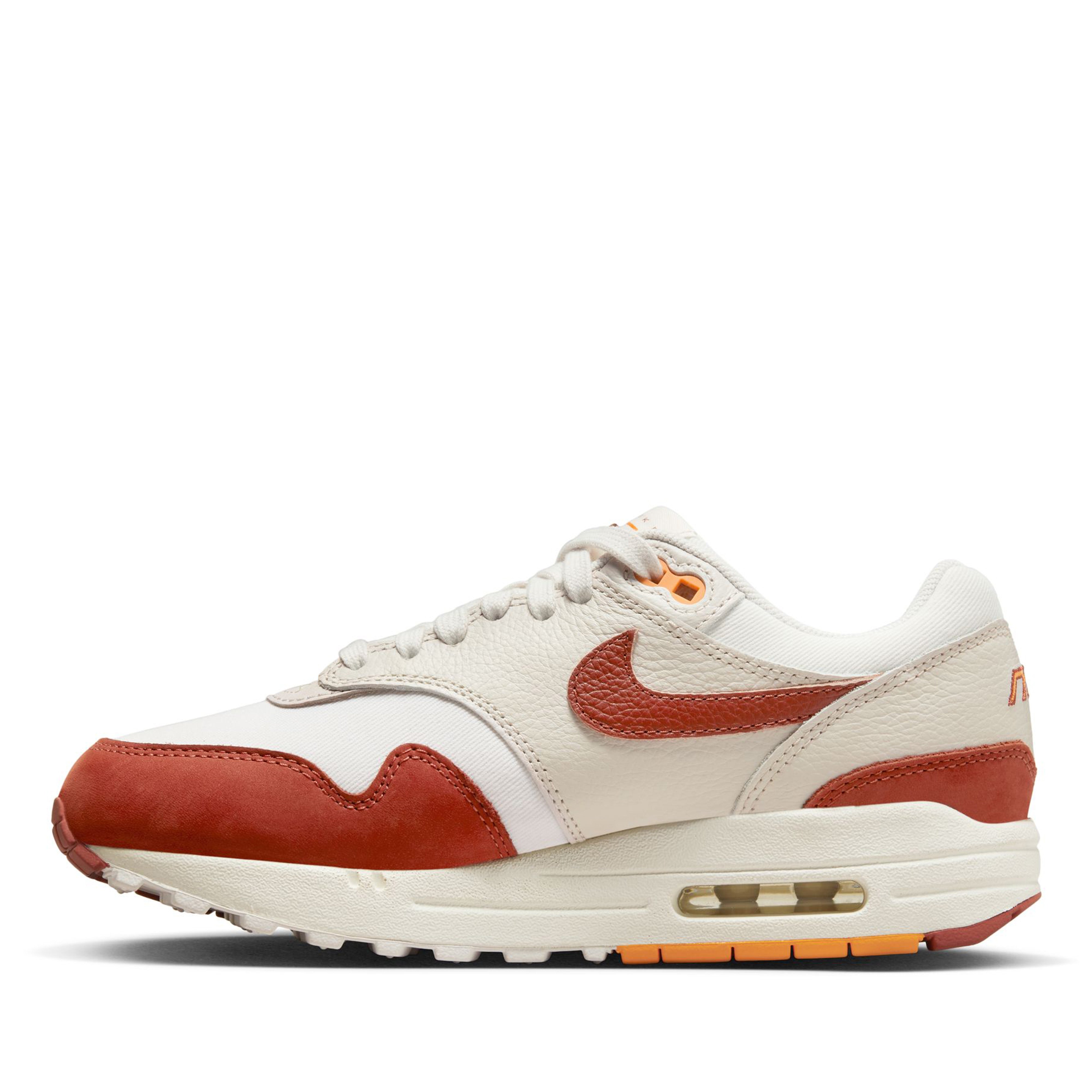 Nike women's air max best sale 1 lx