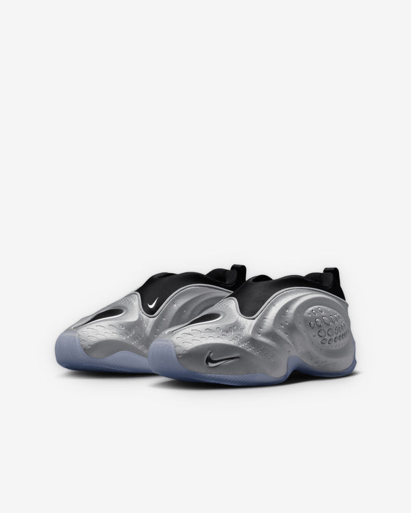 Nike - Women's First Sight Shadow SP - (Metallic Silver)