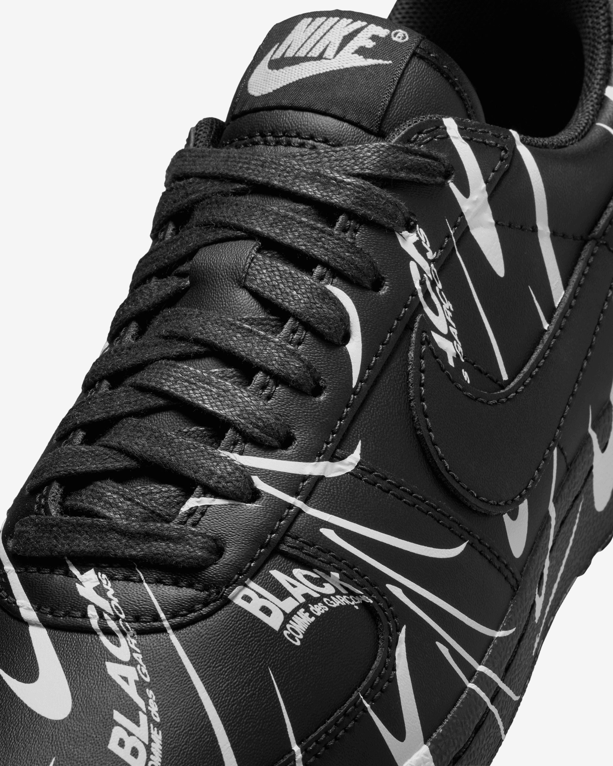 Black Comme des Garçons: Women's Nike Field General '82 (Black