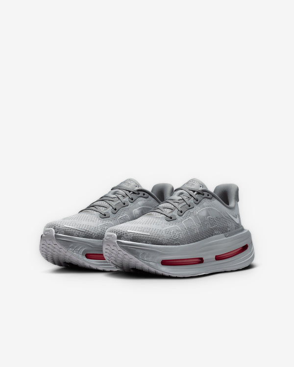 Nike - Women's Vomero Premium QS - (Geyser Grey/Peony)