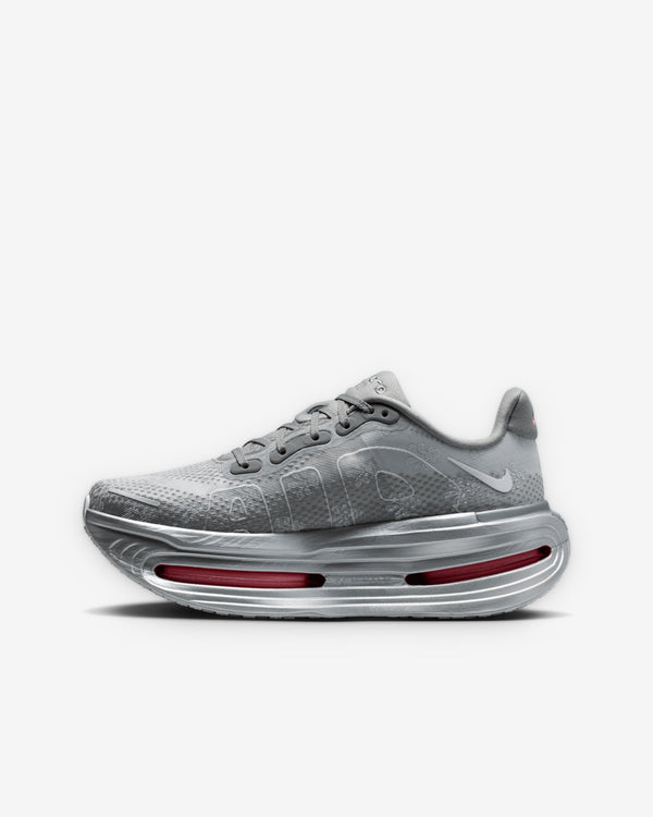 Nike - Women's Vomero Premium QS - (Geyser Grey/Peony)