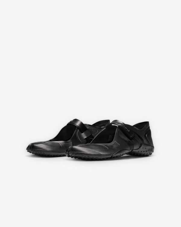 NikeSKIMS - Women's Rift Satin - (Black)