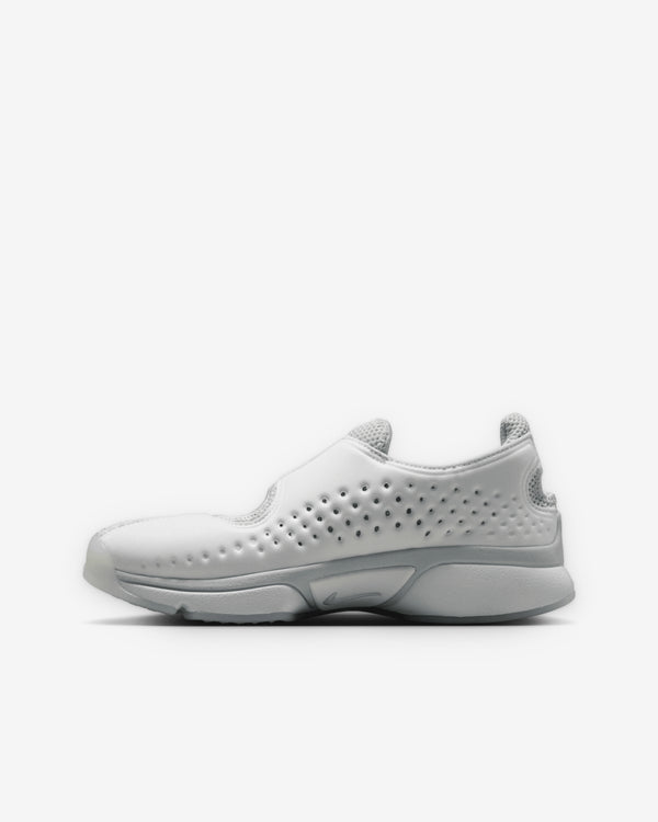Nike - Women's Rift 2 - (Summit White)