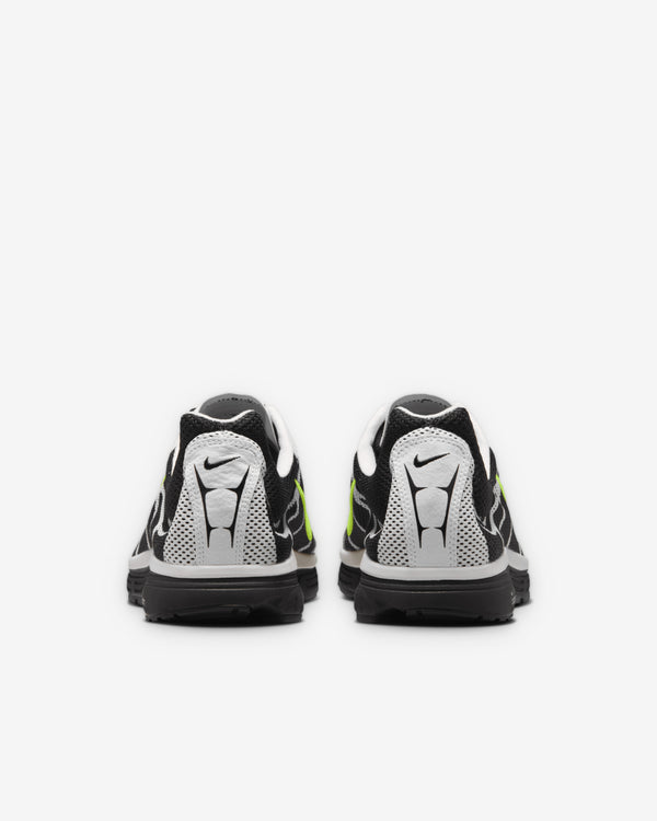 Nike - Men's Zoom Streak 3 - (Black/Volt)