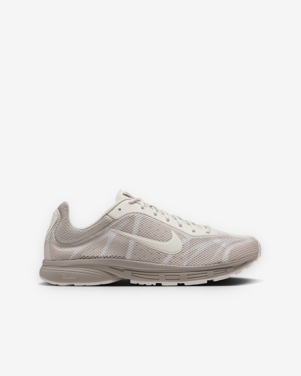 Nike - Women's Zoom Streak 3 - (Cream)