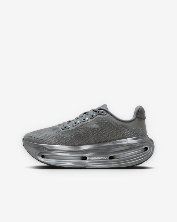 Nike - Women's Isamaya Ffrench Vomero Premium - (Smoke Grey)