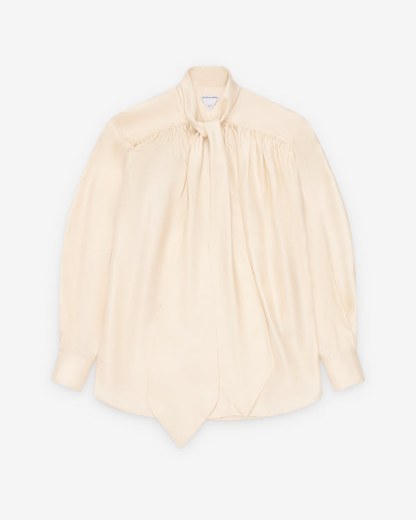 BOTTEGA_1500000118036_6120