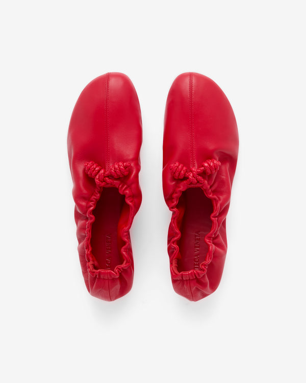 Bottega Veneta  - Women's Fantasmina Ballerina - (Cardinal)