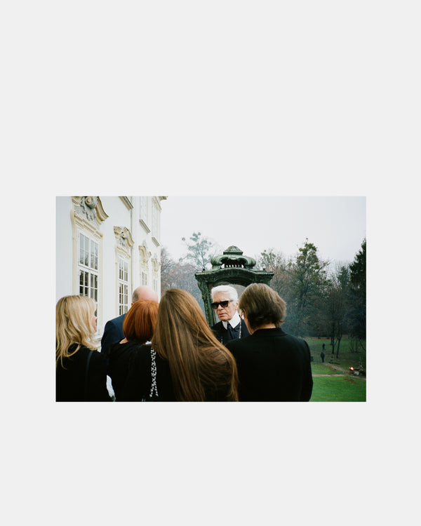 Idea Books - Sofia Malamute Behind The Scenes