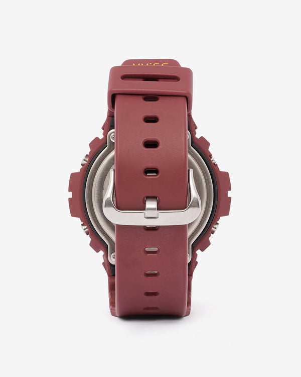 Casio - Syna Central Cee DW-6900CC25-4ER - (Red)