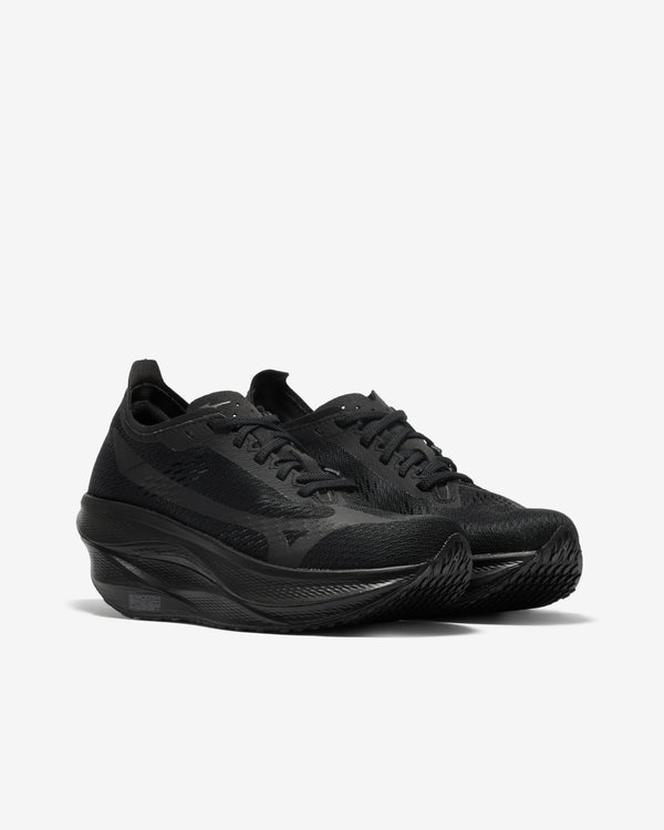 Comme des Garçons - Mizuno Wave Rebellion Pro 3 - (Black)