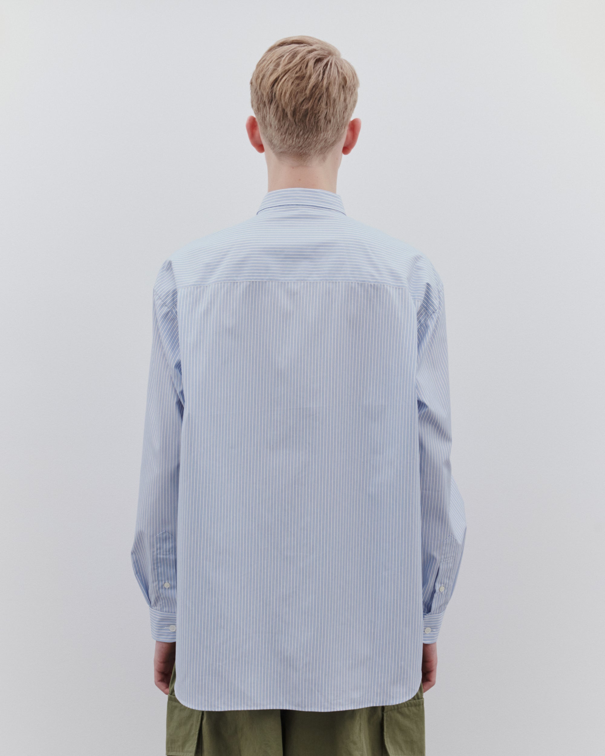 CDG Homme: Men’s Broad Stripe Cut-Out Shirt (White/Navy) | DSML E-SHOP