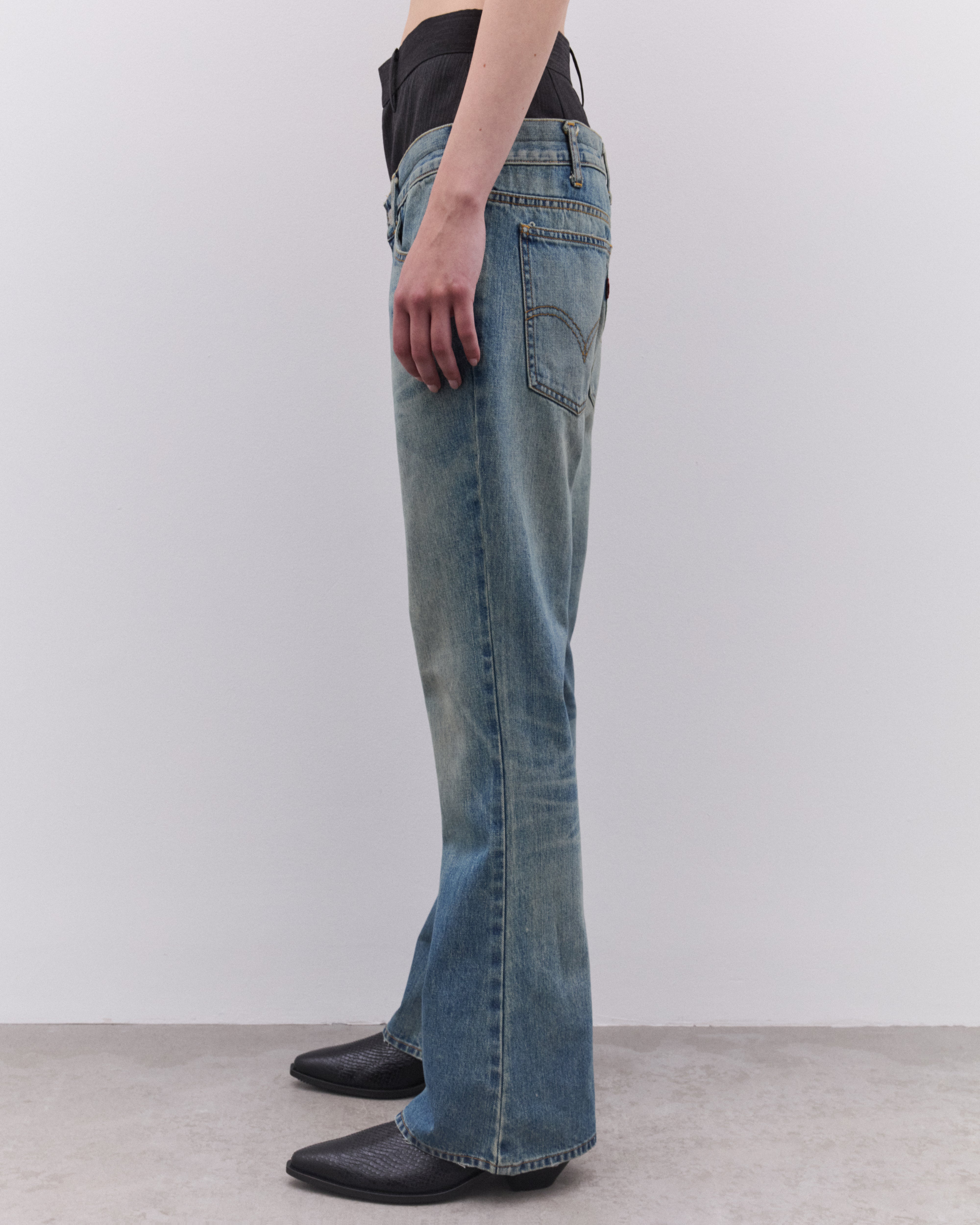 タニシ Junya Watanabe: Women's Double Waistband Jeans (Stone Wash