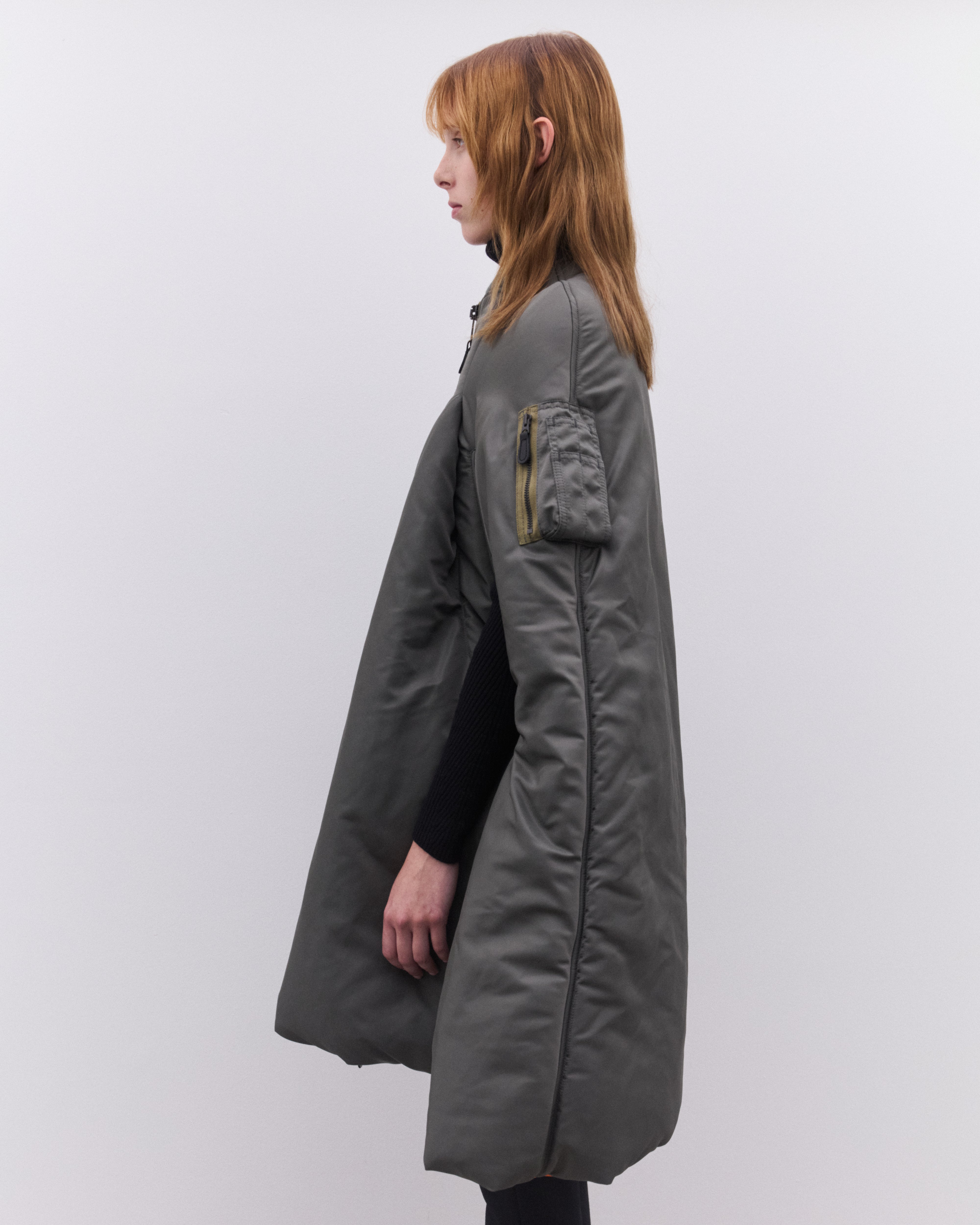シャンべ Junya Watanabe: Women's Bomber Cape (Khaki) | DSML E-SHOP