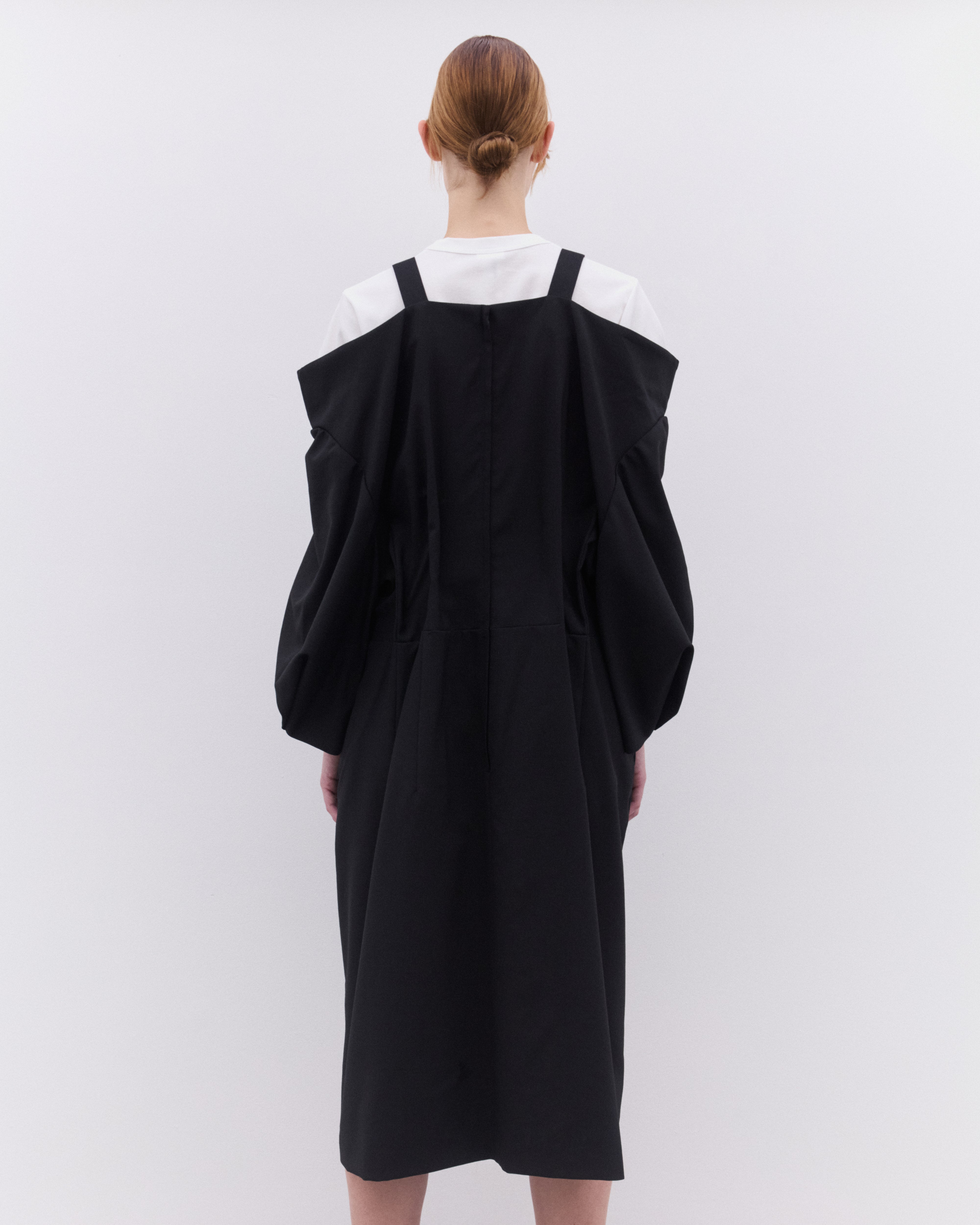 Noir Kei Ninomiya: Women's Off Shoulder Dress (Black) | Dover