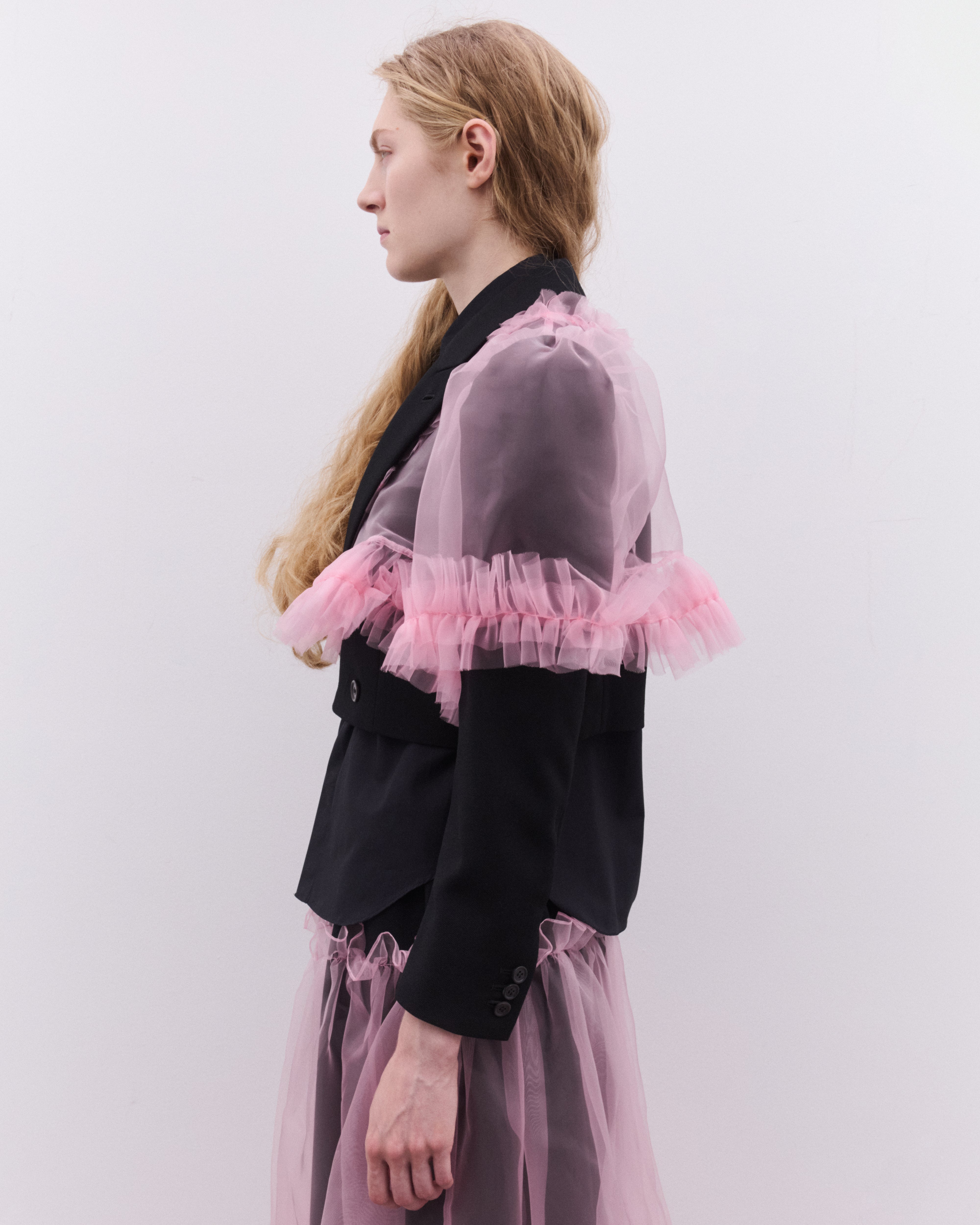Noir Kei Ninomiya: Women's Tulle Overlay Cropped Blazer (Pink