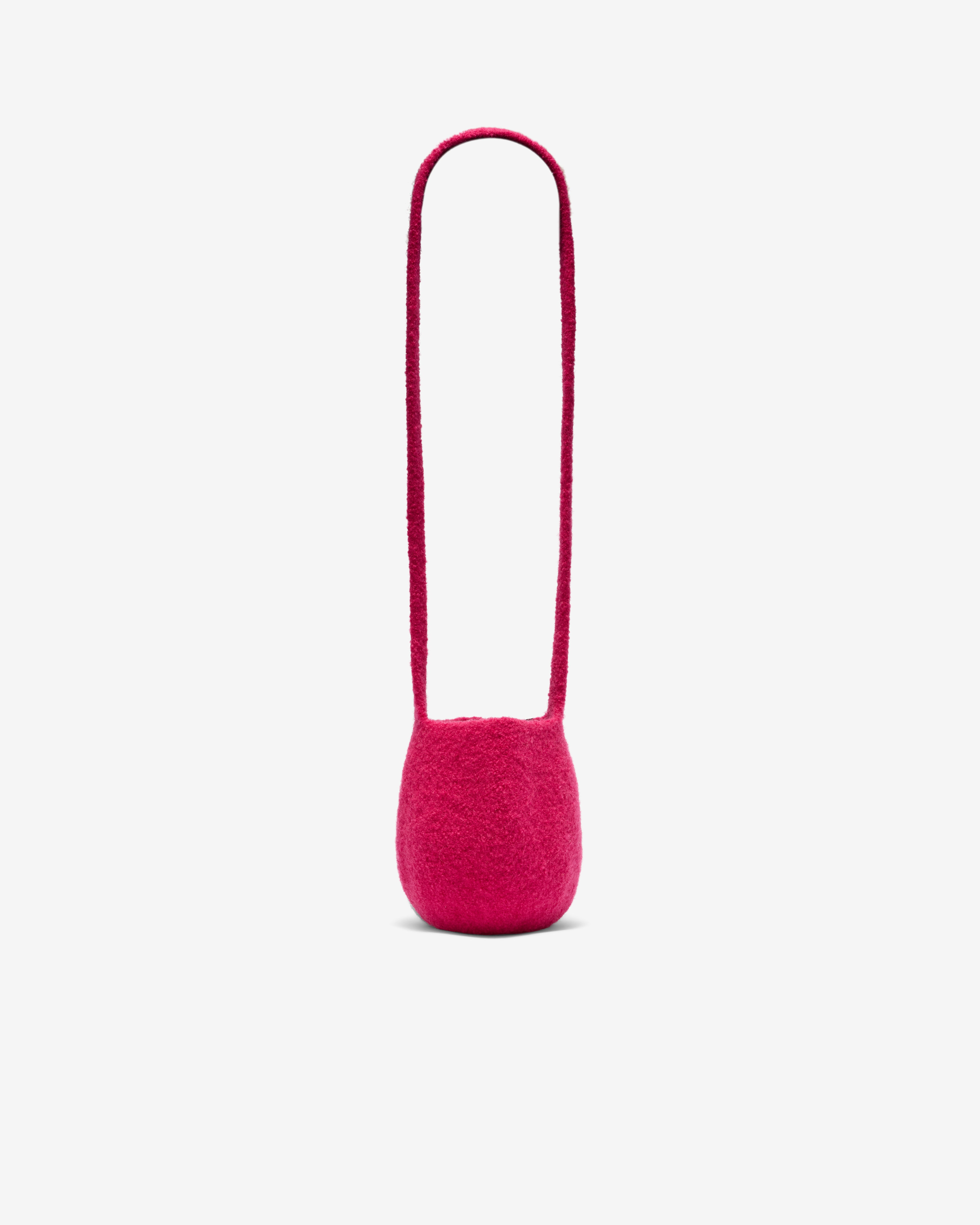 cecilie telle セシリエ　Ballbag Cecilie Telle: Women's Ball Bag (Rasberry) | Dover Street Market