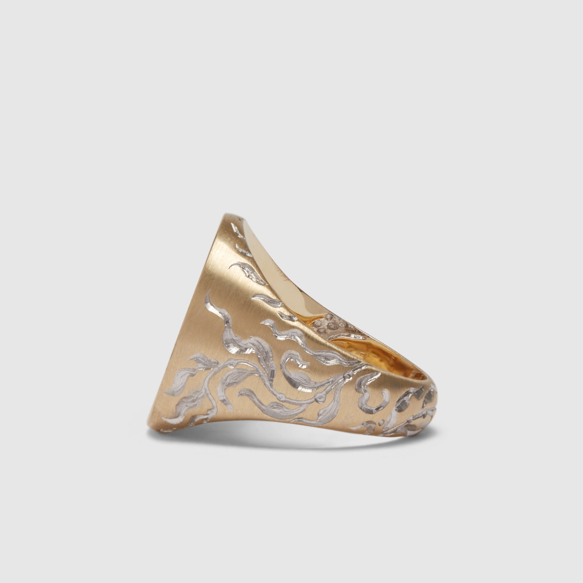 Castro - Different Minds Ring - (Gold/White) view 2