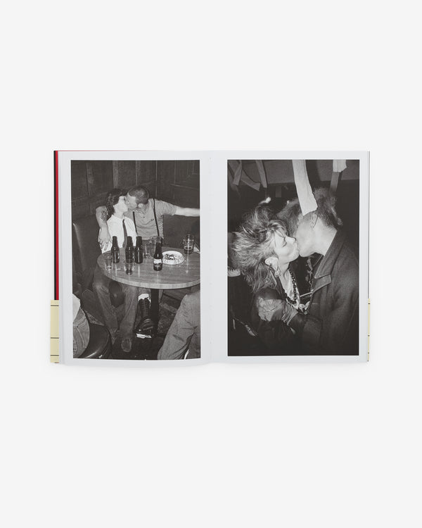 Idea Books - Derek Ridgers Hello, I Love You - (Multi)