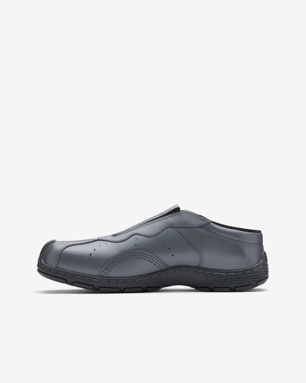 Dr Martens - Men's Aurix Mule - (Gunmetal)