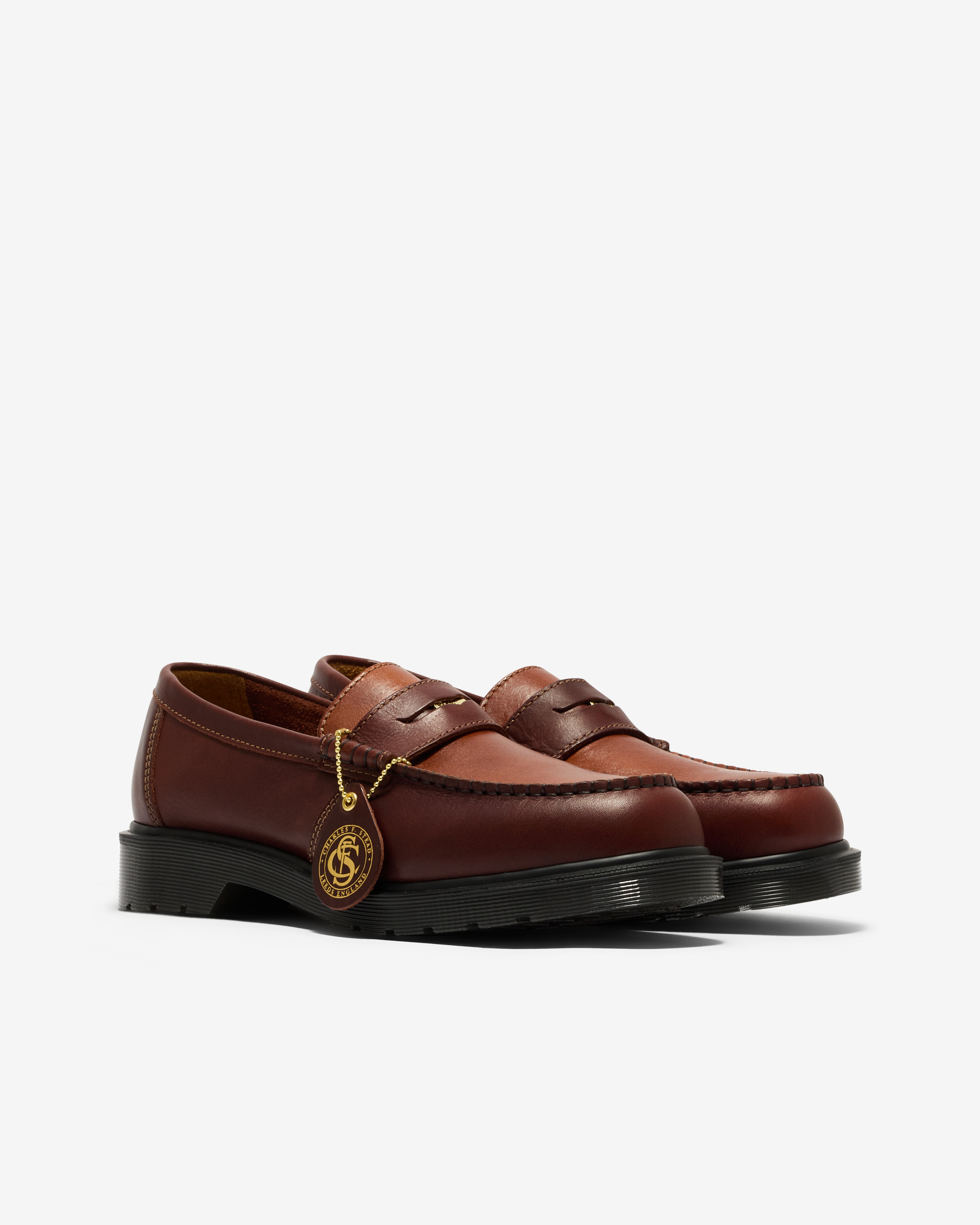 Dr. Martens: Men's Penton Classic Loafers (Brown/Amber
