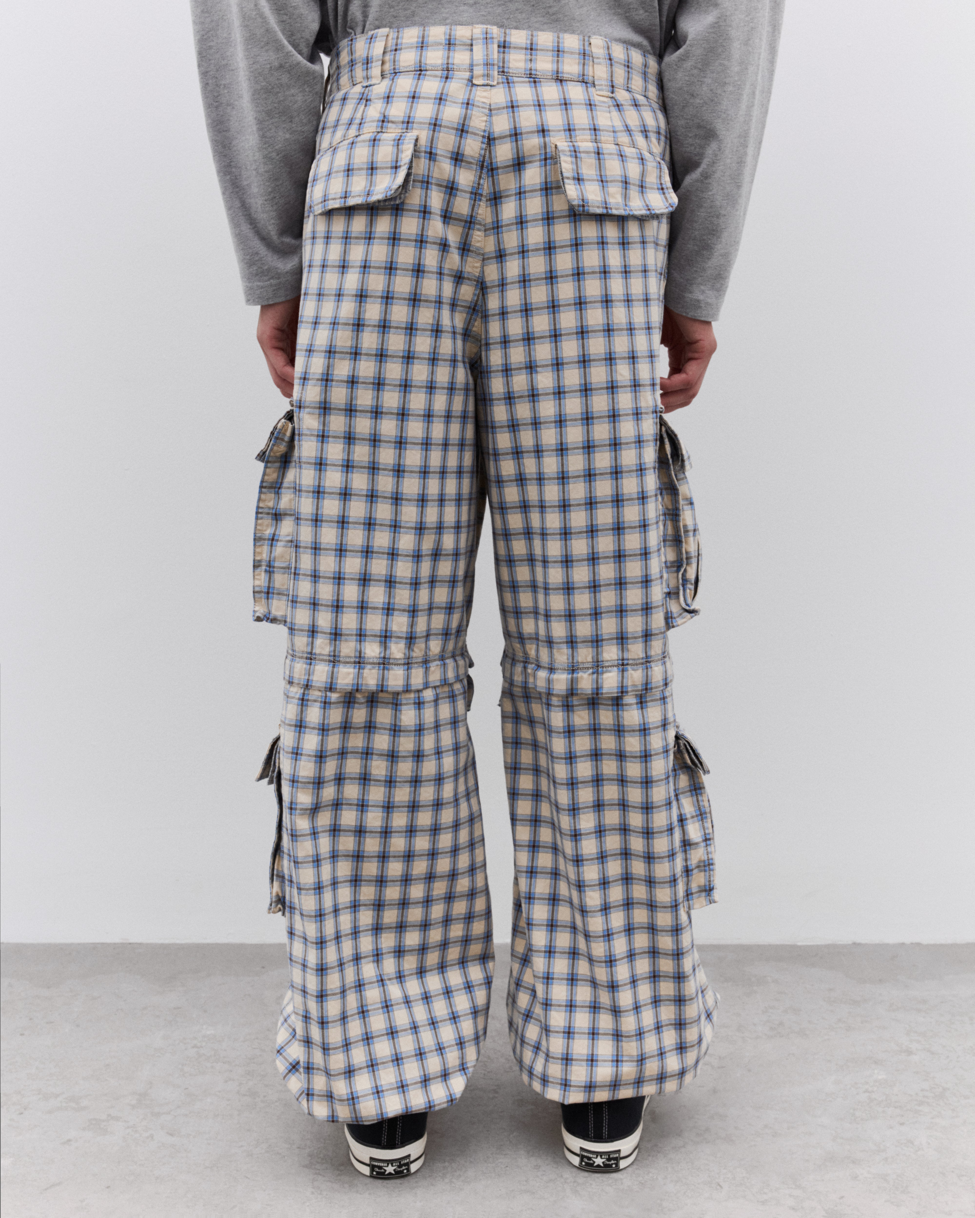ERL: Zip-Off Plaid Cargo Pants (Beige/Blue) | DSML E-SHOP