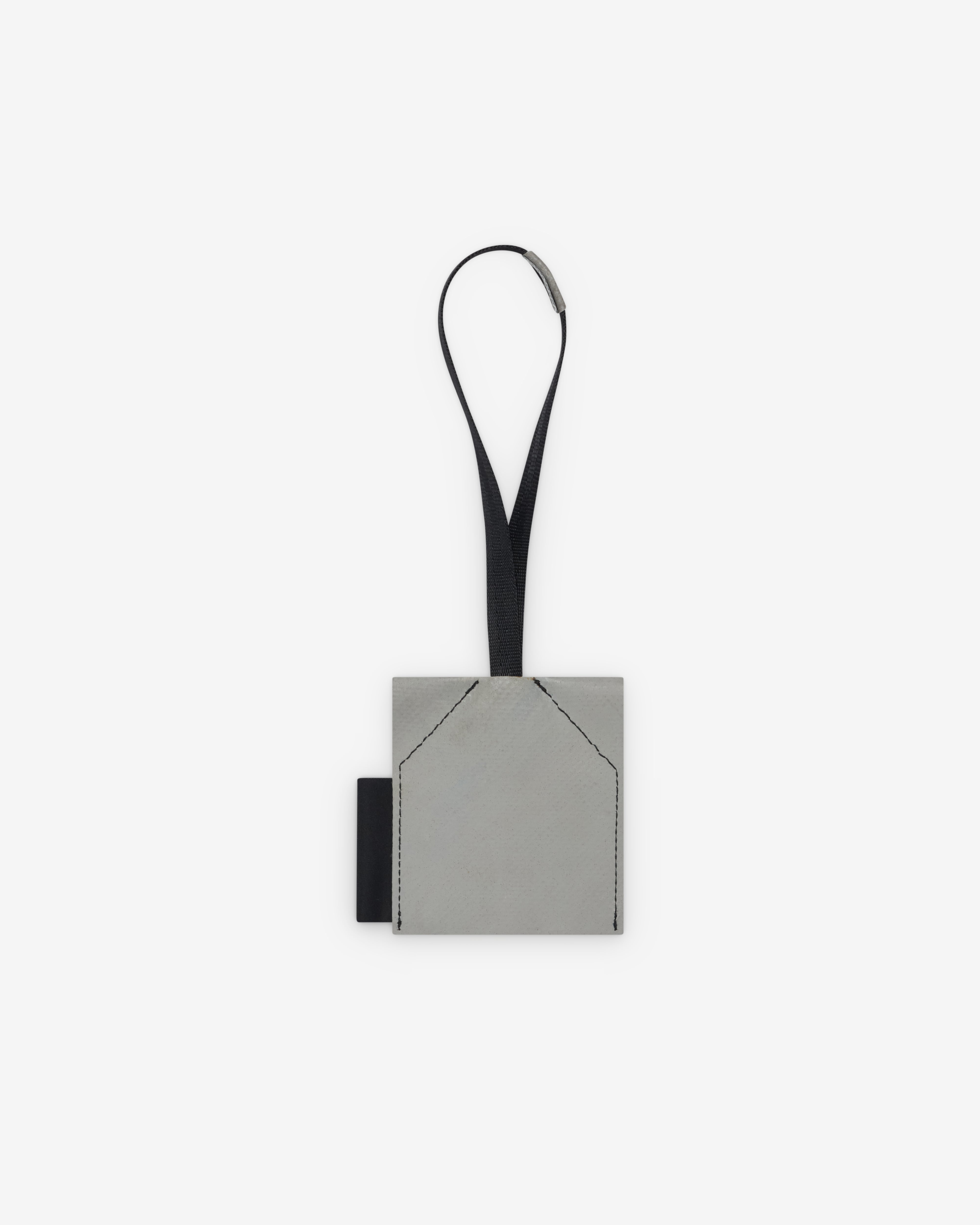 Freitag: DSM Keyholder (Navy/Grey) | Dover Street Market London