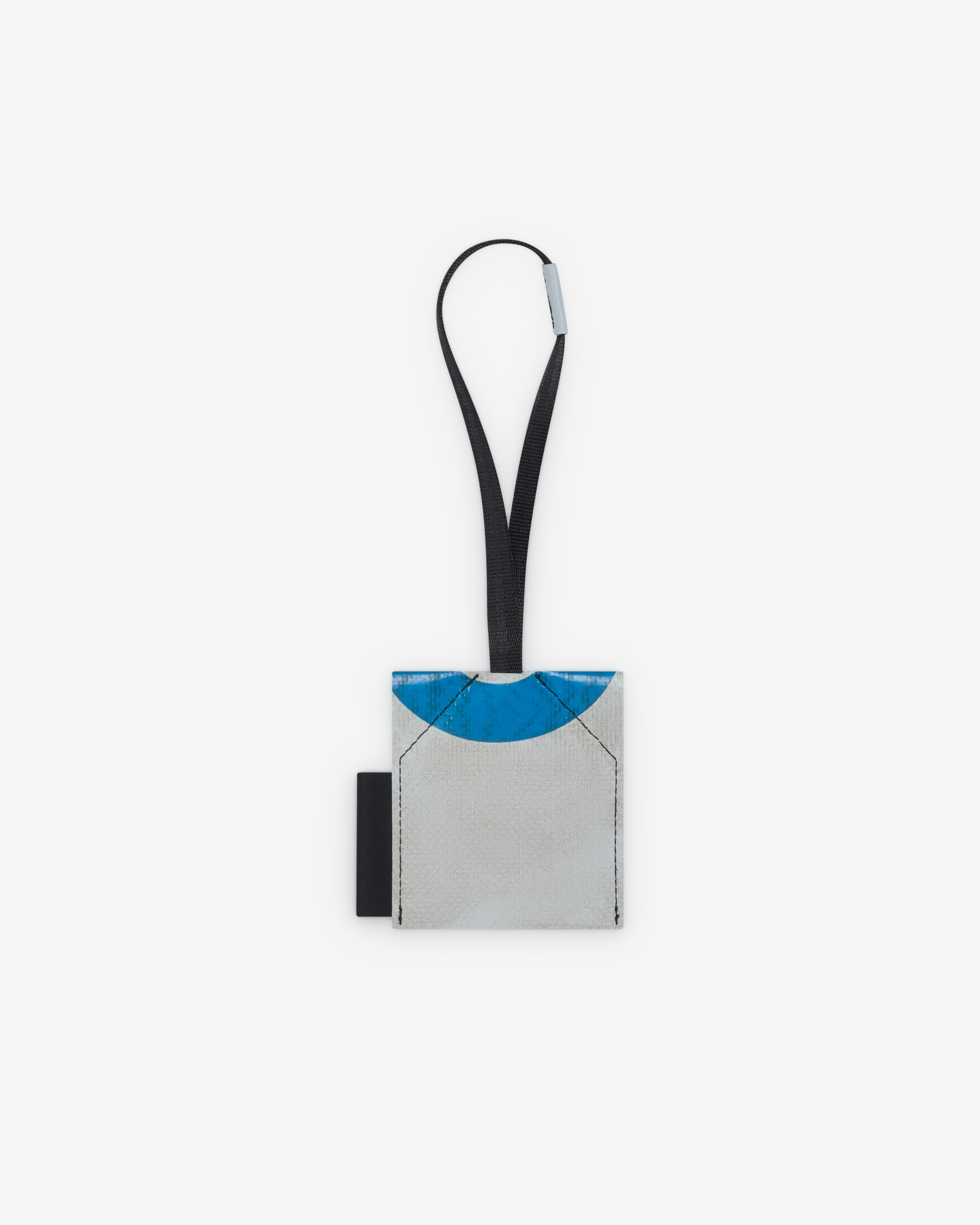 新品未使用 FREITAG F737 DSM Keyholder Freitag: DSM Keyholder (Blue/Grey) | Dover Street Market London
